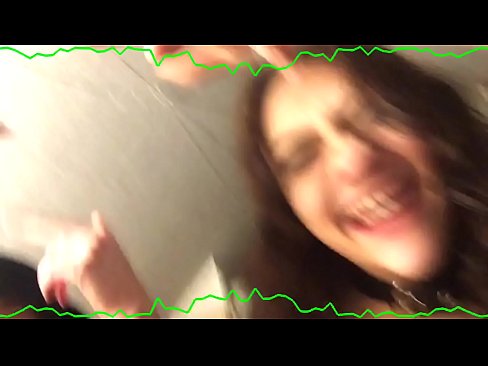 ❤️ 两位性感的黑发美女情感内裤留住混蛋古怪的婊子 ❤️❌ Beautiful porn❌️❤